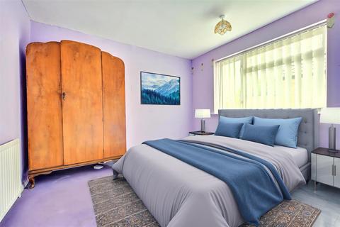 3 bedroom detached bungalow for sale, Walesby Crescent, Nottingham