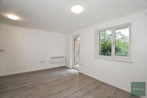 1 bedroom apartment to rent, Marquis Court Barking