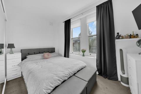 Flat 3, 114 London Road, Bromley, BR1 3RL