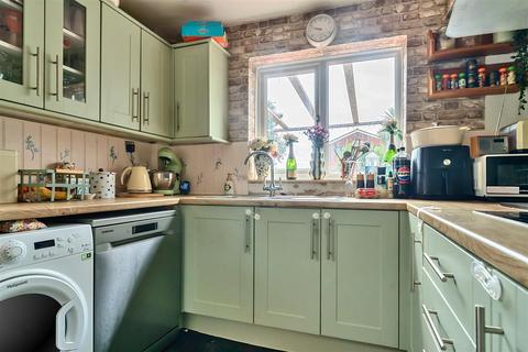 50 Addison Way, Bognor Regis, PO22 9HY
