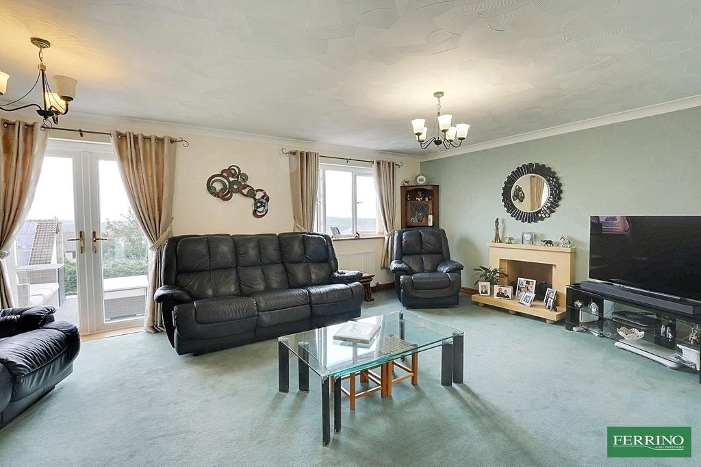 Open Plan Living /Dining Area