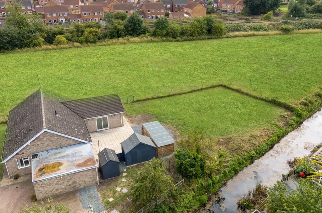 1328641-1-6883b917e8738-ARW