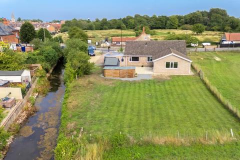 undefined, Castle Causeway, Sleaford, Lincolnshire, NG34