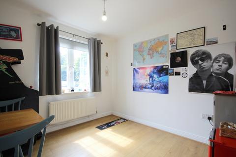 4 bedroom townhouse for sale, Warburton Close,  Barnton, CW8