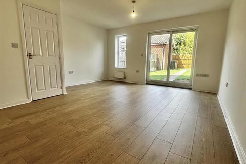 11 Coopers Crescent, Great Notley, Braintree, CM77 7DG
