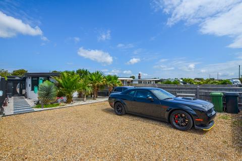 2 bedroom bungalow for sale, Coast Road, Pevensey Bay, East Sussex, BN24
