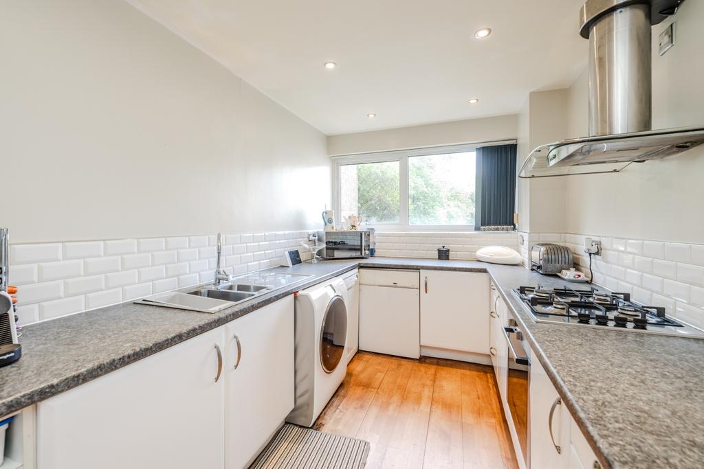 31 Wyncote Court Jesmond Park East NE77 BG-2