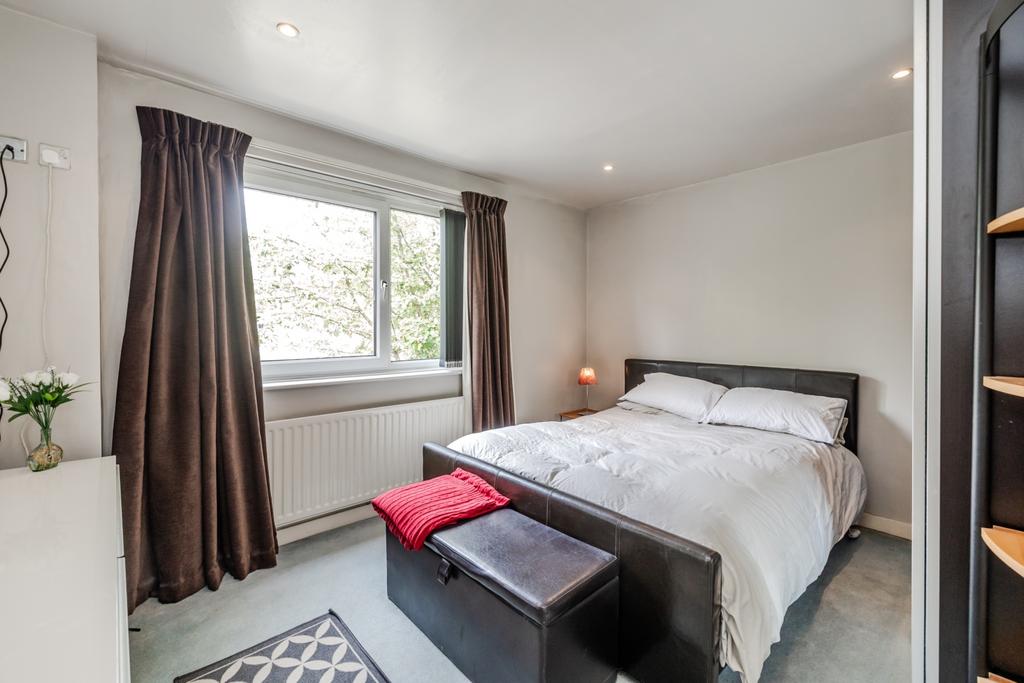 31 Wyncote Court Jesmond Park East NE77 BG-31