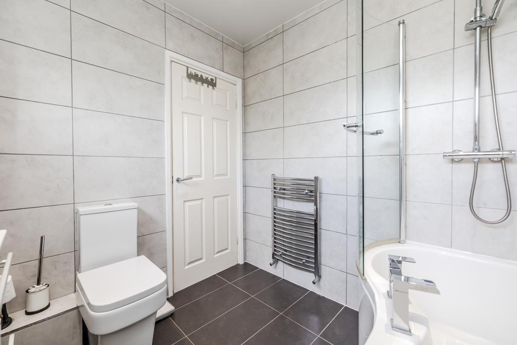 31 Wyncote Court Jesmond Park East NE77 BG-30