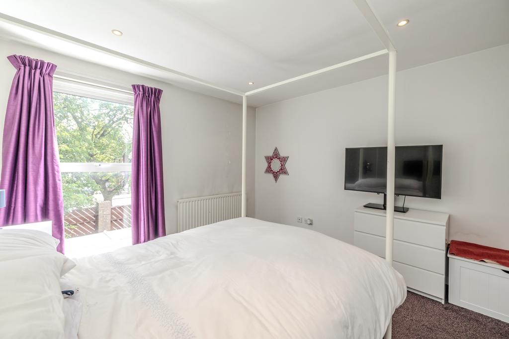 31 Wyncote Court Jesmond Park East NE77 BG-24