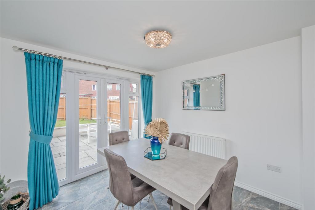 Dining Room: