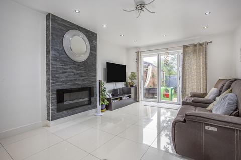 undefined, Worple Road, Staines-upon-Thames, Surrey, TW18