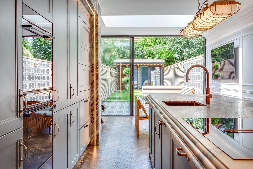 Modern Kitchen