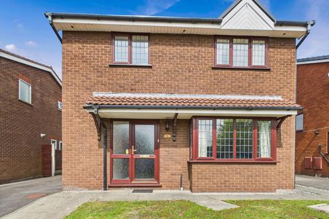 4 bedroom detached house for sale, Pine Grove, Ormskirk, L39 2YS