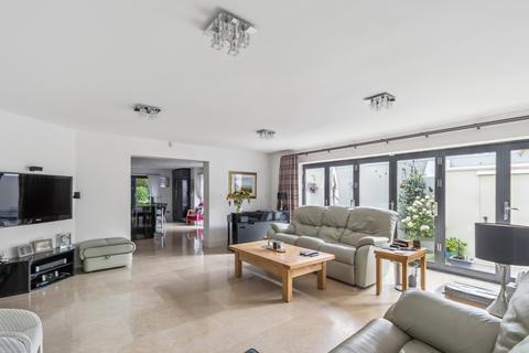 undefined, Uxbridge Road, Rickmansworth, WD3