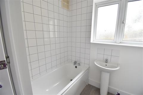1 bedroom flat for sale, Pleasant Road, Southend on Sea