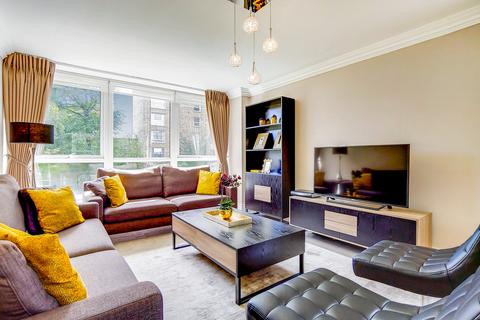 3 bedroom apartment to rent, St John’s Wood Park Road, London, NW8