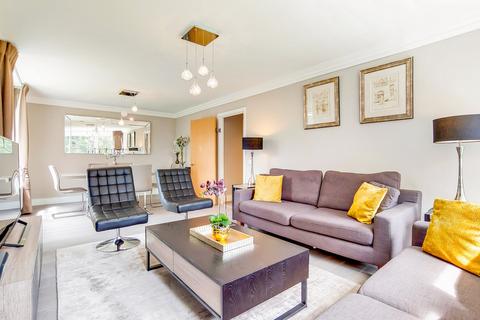 3 bedroom apartment to rent, St John’s Wood Park Road, London, NW8