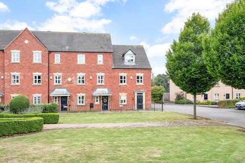 Versatile Family Home on Rossiter Close, Melton, LE13 0NZ