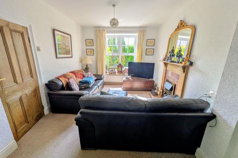 3 bedroom detached house for sale, Heol Y Bryn, Upper Tumble, SA14 6DR