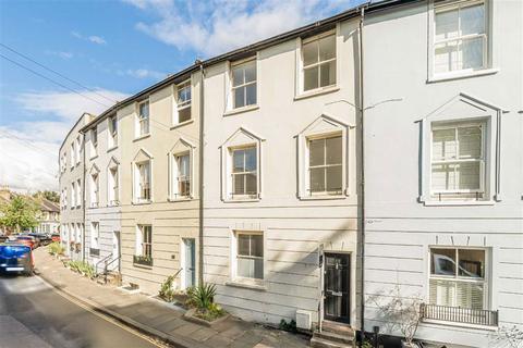 Wick Road, Teddington TW11