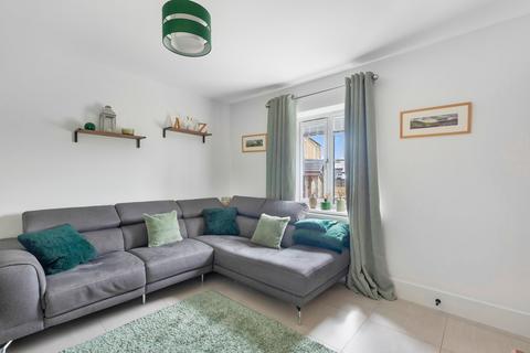 6 Eavestone Mews, Harden, Bingley, BD16 1FN