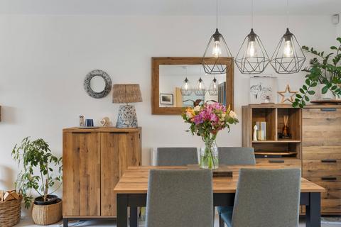 6 Eavestone Mews, Harden, Bingley, BD16 1FN