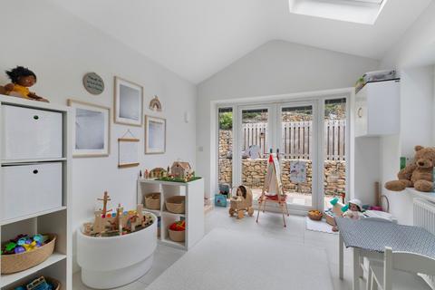 6 Eavestone Mews, Harden, Bingley, BD16 1FN