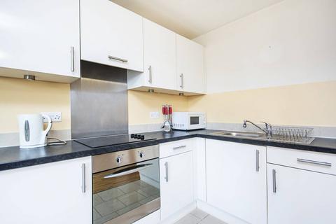 undefined, Greyhound Hill, Hendon, NW4