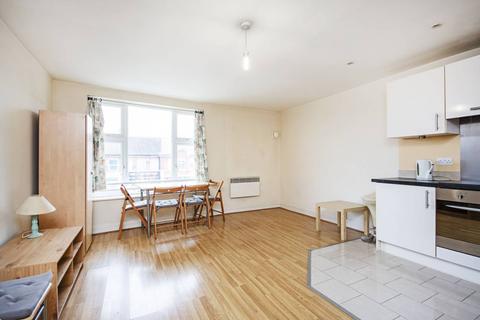 undefined, Greyhound Hill, Hendon, NW4