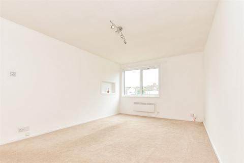 1 bedroom apartment for sale, Pelham Way, Leatherhead, Surrey