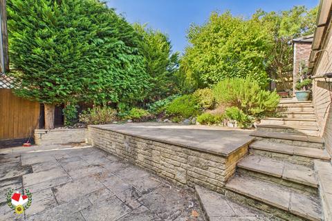 1 Drivemoor, Abbeydale, Gloucester, GL4 5XP