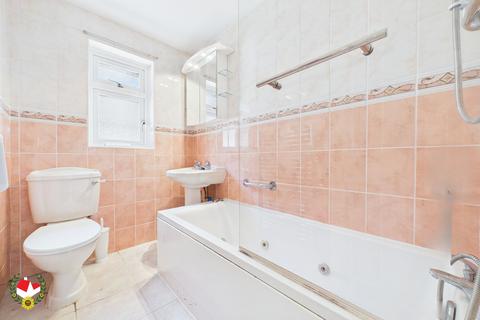 1 Drivemoor, Abbeydale, Gloucester, GL4 5XP
