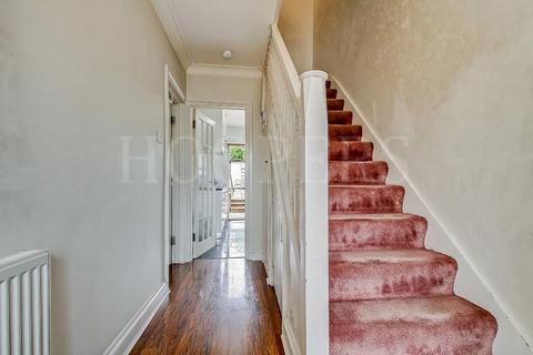 3 bedroom terraced house for sale, Warren Road, London, NW2