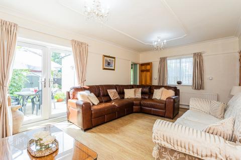 undefined, Beverley Avenue, Greater Manchester WN7