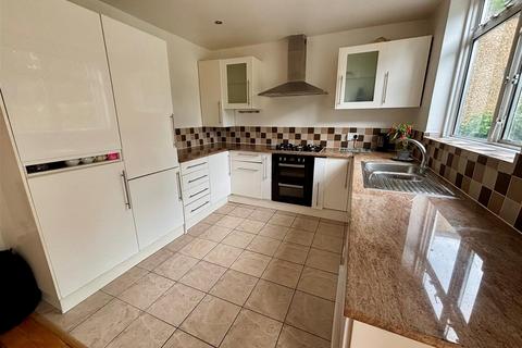 4 bedroom detached house to rent, Longland Drive, Totteridge