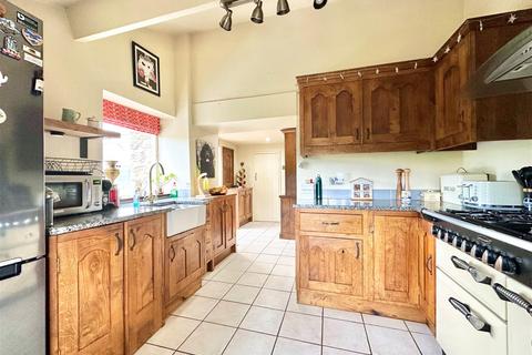 undefined, The Wash, Chapel-En-Le-Frith, High Peak