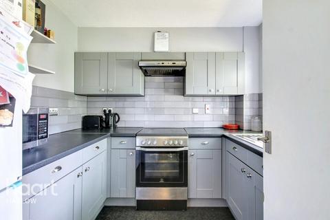 2 bedroom flat for sale, Aylets Field, Harlow