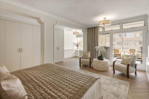 4 bedroom apartment for sale, Imperial Court, Prince Albert Road, London, NW8