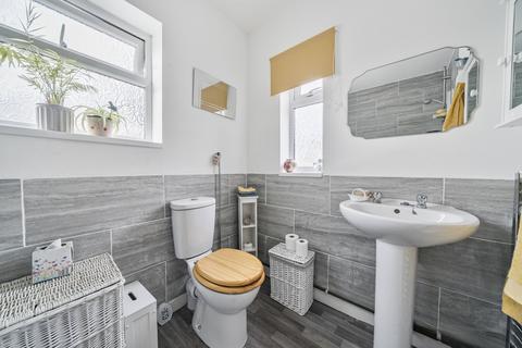 30 Beechcroft Road, Upper Stratton, Swindon, SN2 7PX