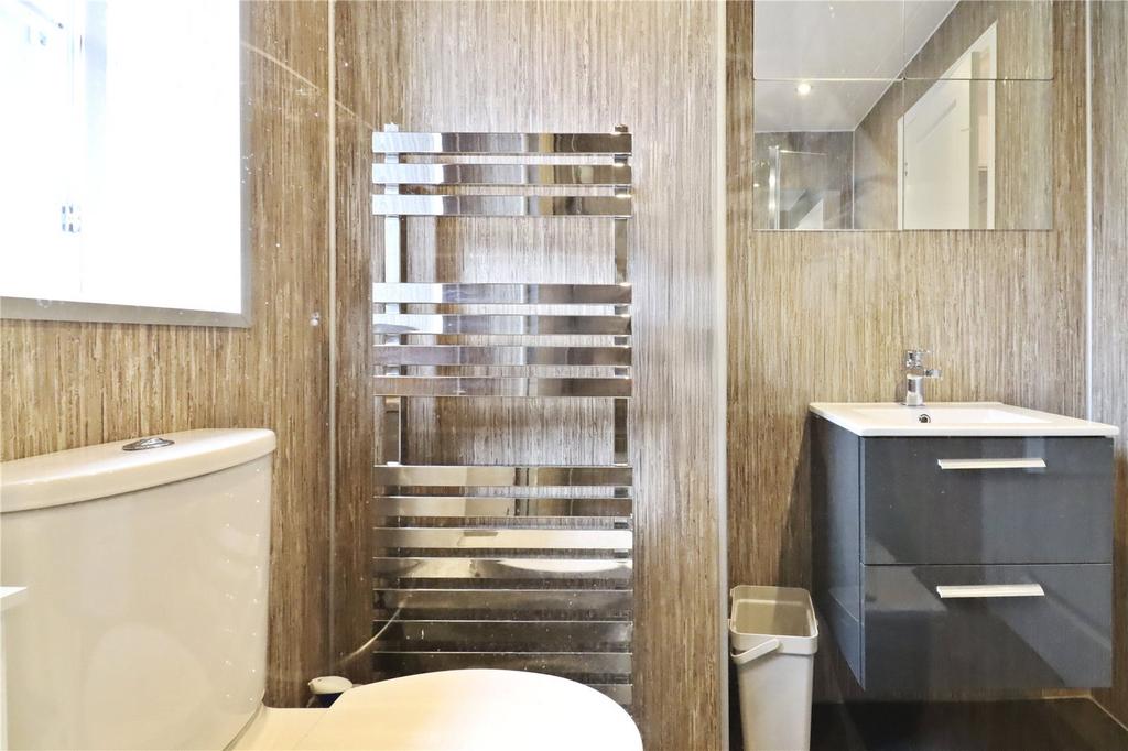 Family Shower Room