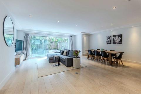 undefined, Belsize Lane, Belsize Park, London, NW3