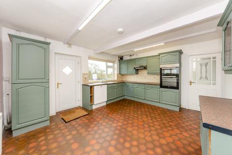 3 bedroom bungalow for sale, Valley, Holyhead, Isle of Anglesey, LL65