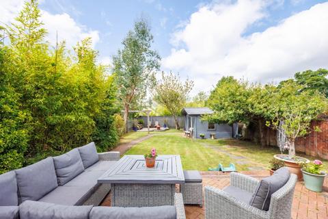 4 bedroom detached house for sale, Robgill, Gwern Y Steeple Peterston-Super-Ely, Cardiff, South Glamorgan, CF5 6LG