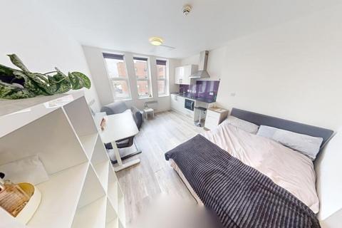 Studio to rent, Upper Parliament Street, Nottingham NG1