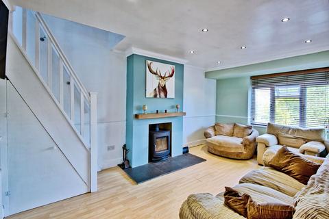 2 bedroom semi-detached bungalow for sale, London Road, Benfleet SS7