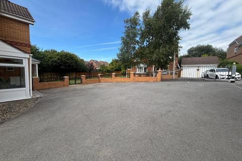 undefined, Clos Bryn Haul, Llwynhendy, Llanelli