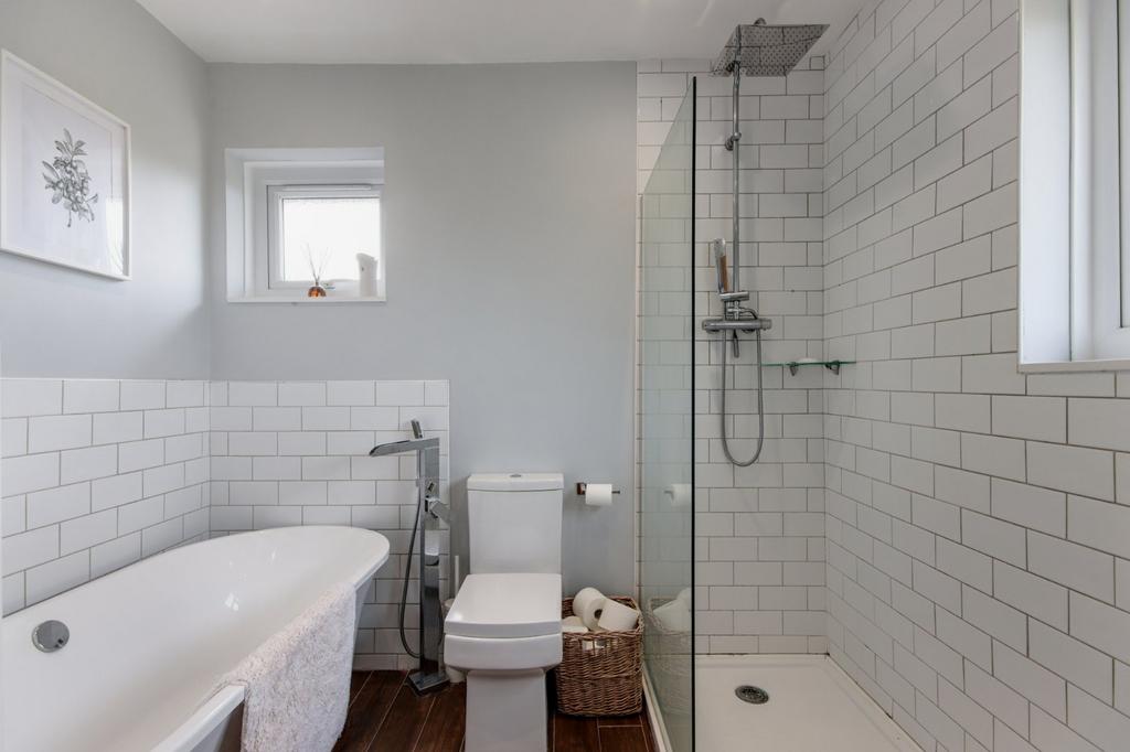 F.Floor Bathroom