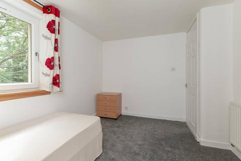 57/4 Firrhill Drive, Edinburgh, EH13 9EU