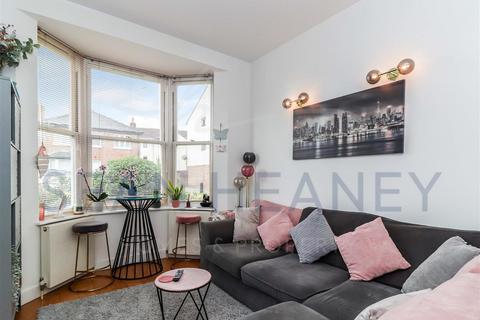 undefined, Leinster Mews, Barnet EN5